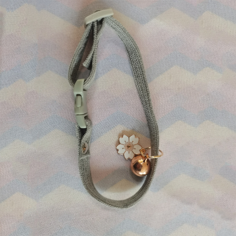 Cat Bell Collar Small Dog Teddy Necklace Adjustable Buckle Bow Tie Cat Neck Ring Pink Cherry Blossom Pendant Pet Collars Jewelry