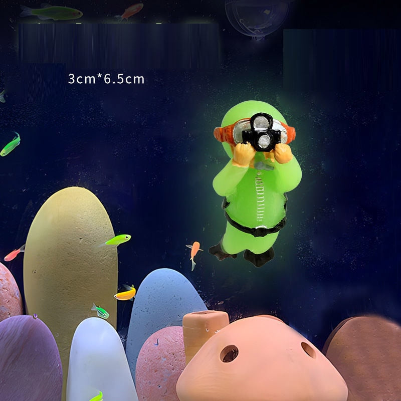 Aquarium Decoration Fish Tank Ornaments Cartoon Character Pineapple House Resin Aquarium Ornaments Floating Decoration