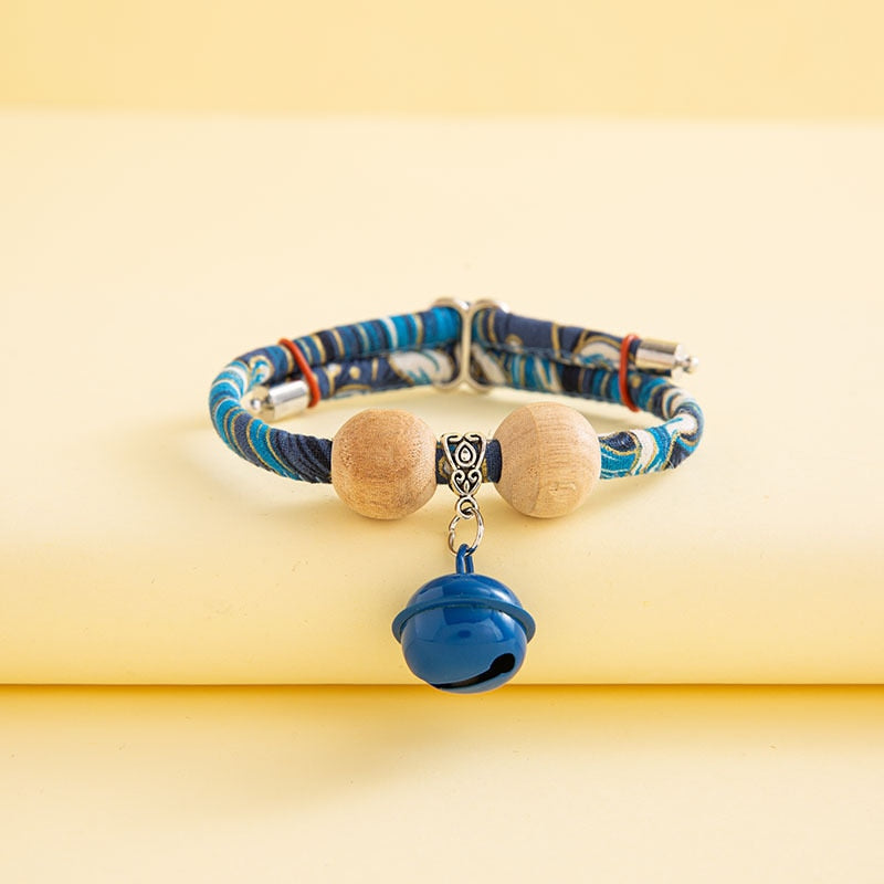 Adjustable Flea Tick Treatment Dog Collars for Cat with Balsam Wood Beads Bell Antiparasitic Necklace Little Pet Supplies
